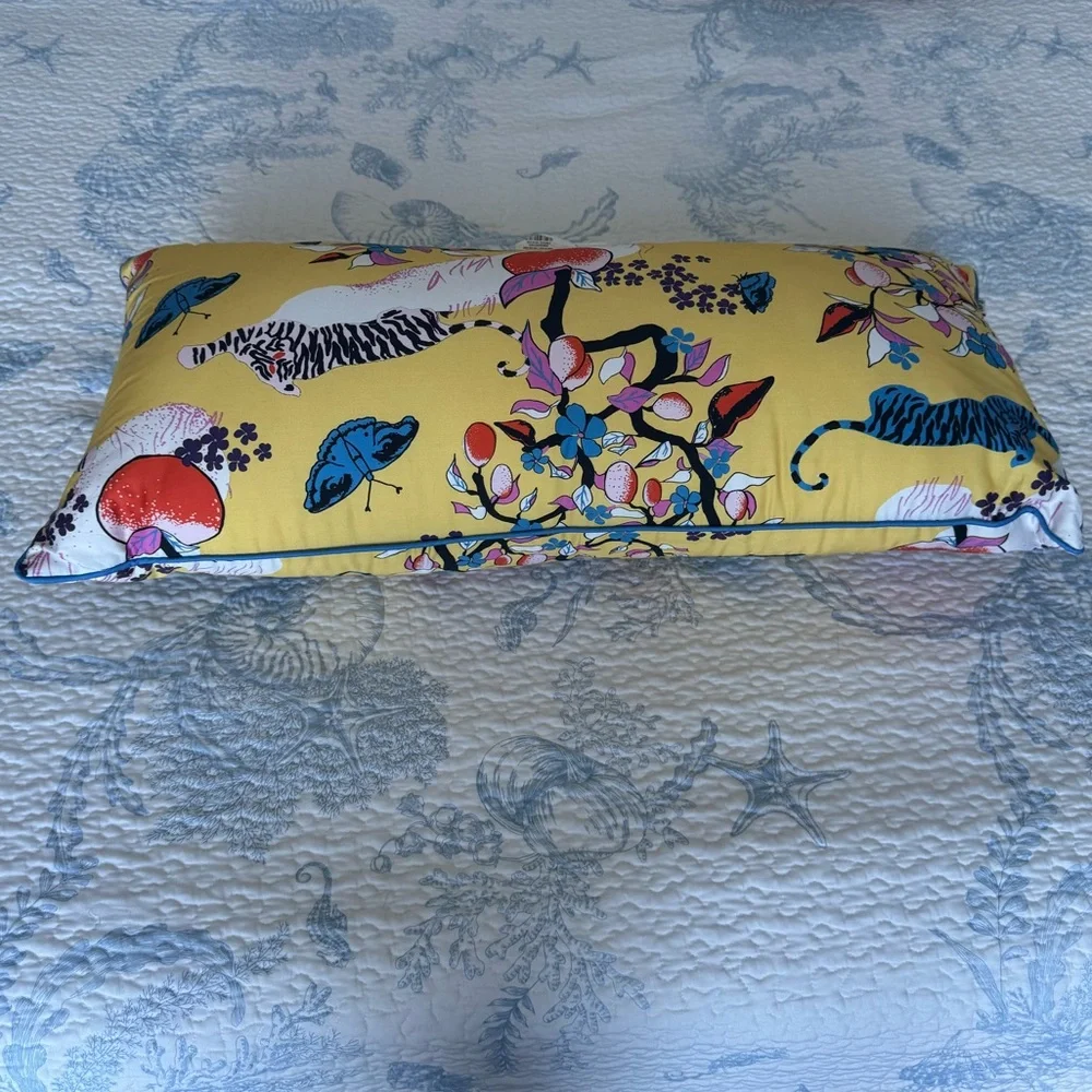 Diane Von Furstenberg x Target Charlottes Garden Lumbar Throw Pillow NWT collab